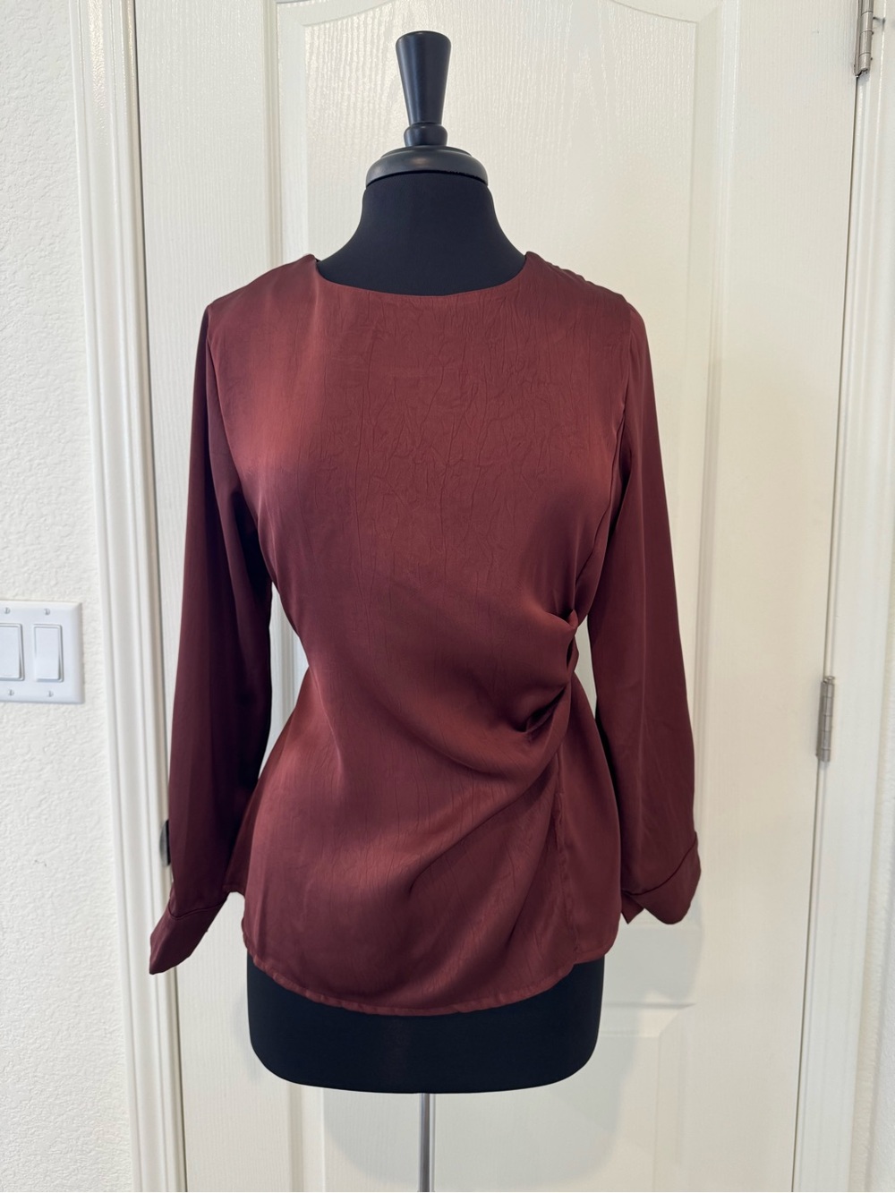 Long-Sleeve Twist Side Blouse - Burgundy